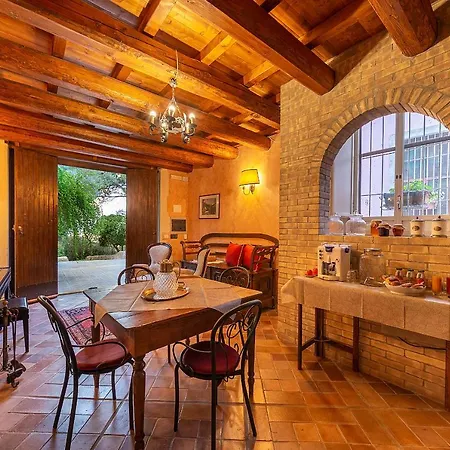 Maria Bed & Breakfast